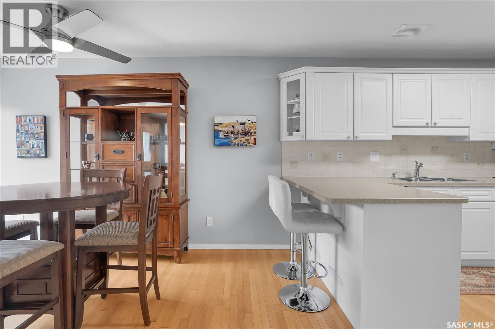 102A 425 Keevil Crescent, Saskatoon, SK - Indoor