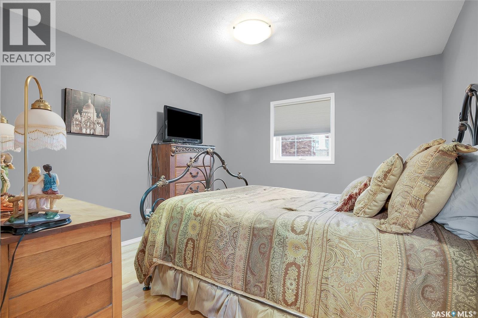 102A 425 Keevil Crescent, Saskatoon, SK - Indoor Photo Showing Bedroom