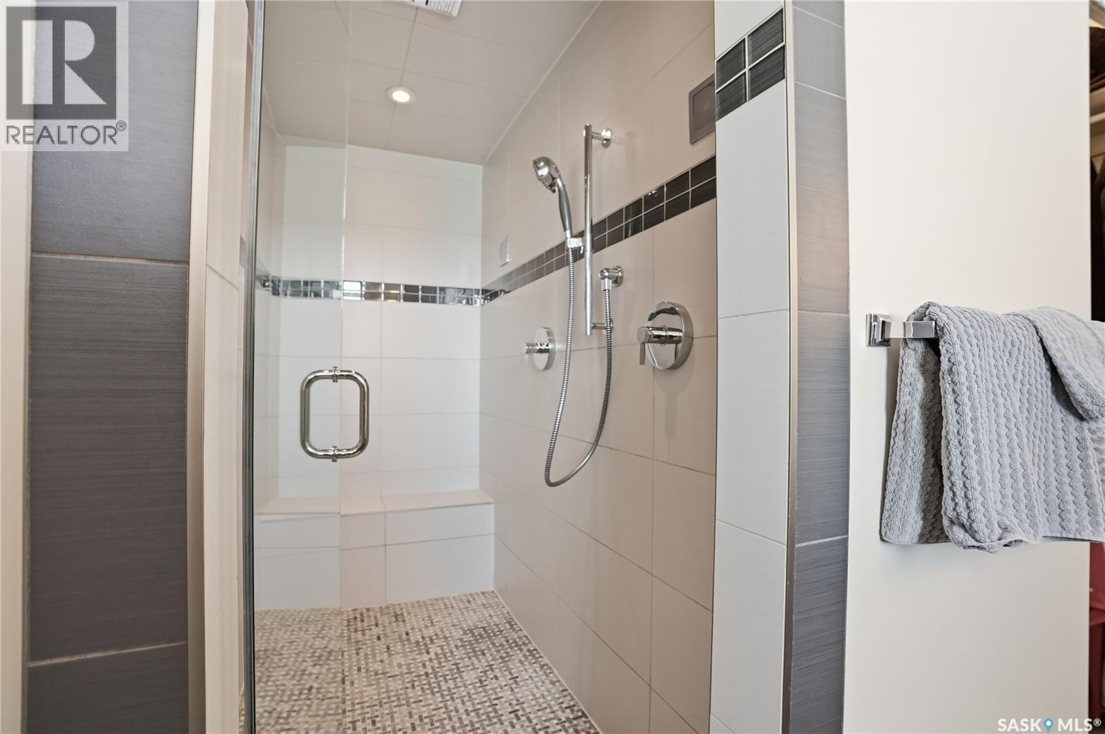 1807 Pohorecky Crescent, Saskatoon, SK - Indoor Photo Showing Bathroom
