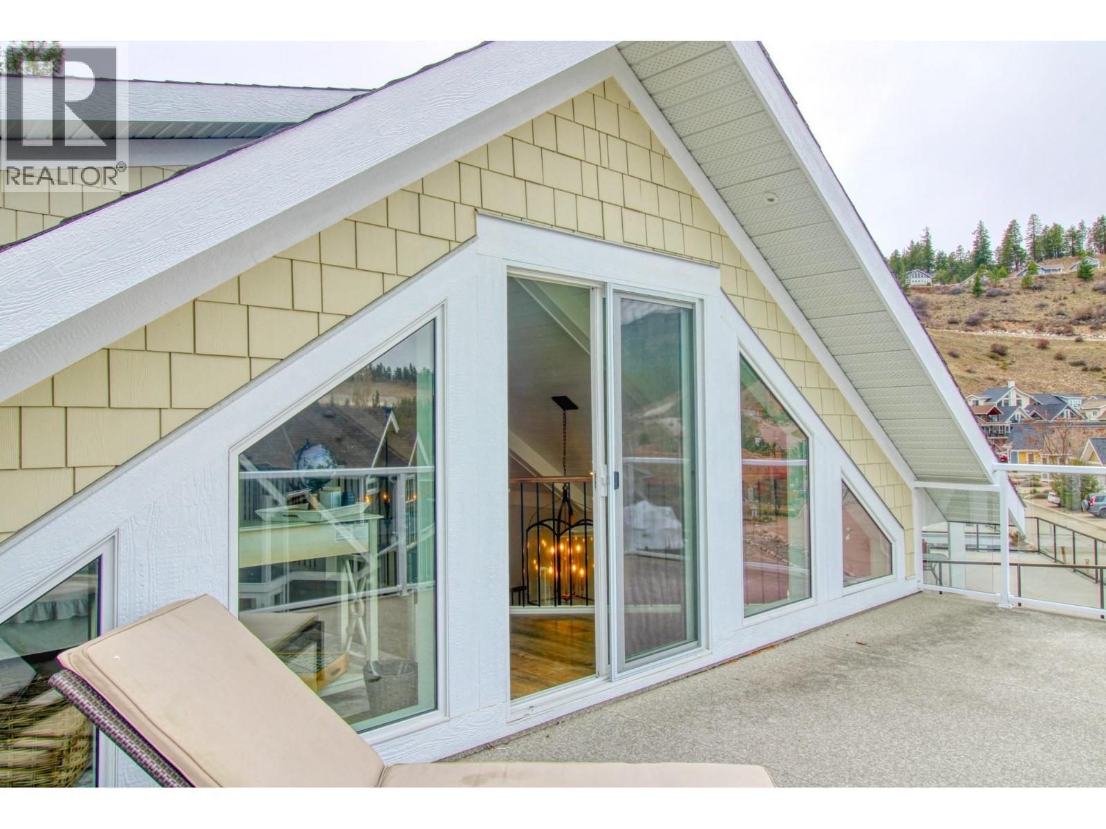 6746 Marbella Loop Unit# 304, Kelowna, BC - Outdoor With Exterior