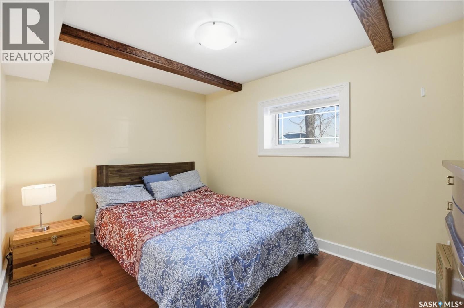 921 10Th Avenue N, Saskatoon, SK - Indoor Photo Showing Bedroom