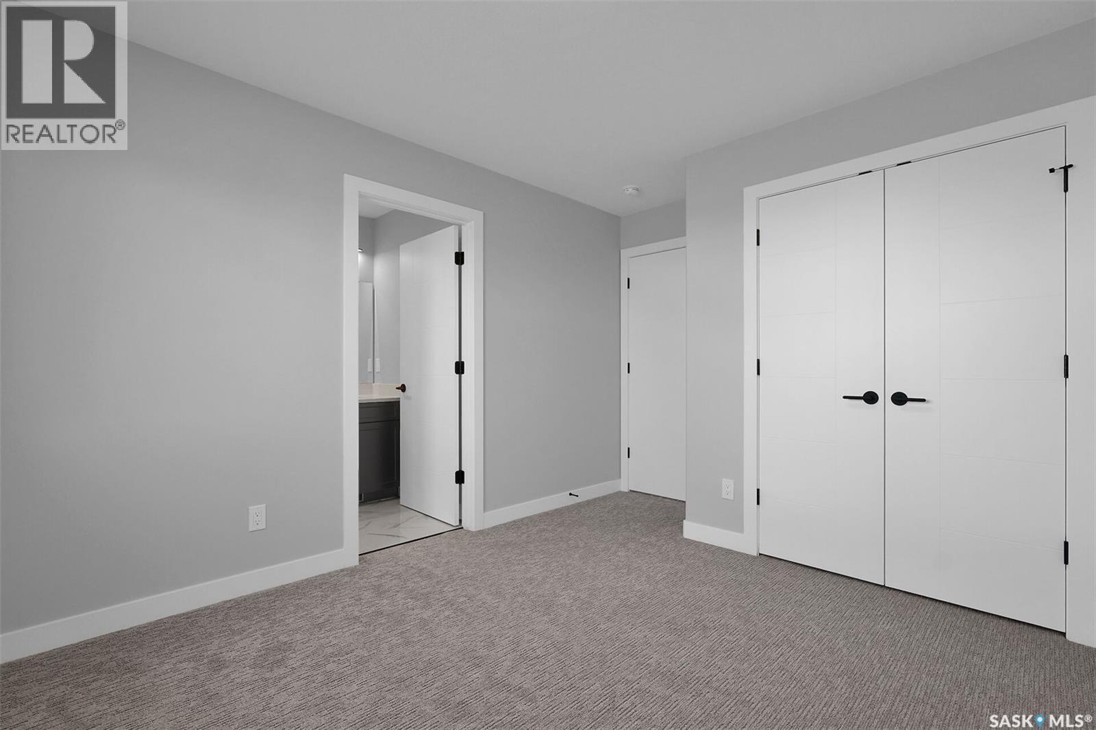 4327 Wild Rose Drive, Regina, SK - Indoor Photo Showing Other Room