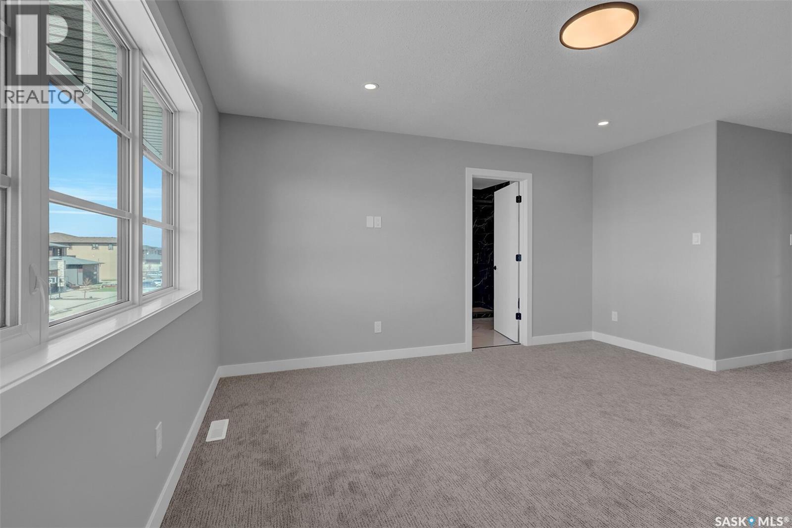 4327 Wild Rose Drive, Regina, SK - Indoor Photo Showing Other Room