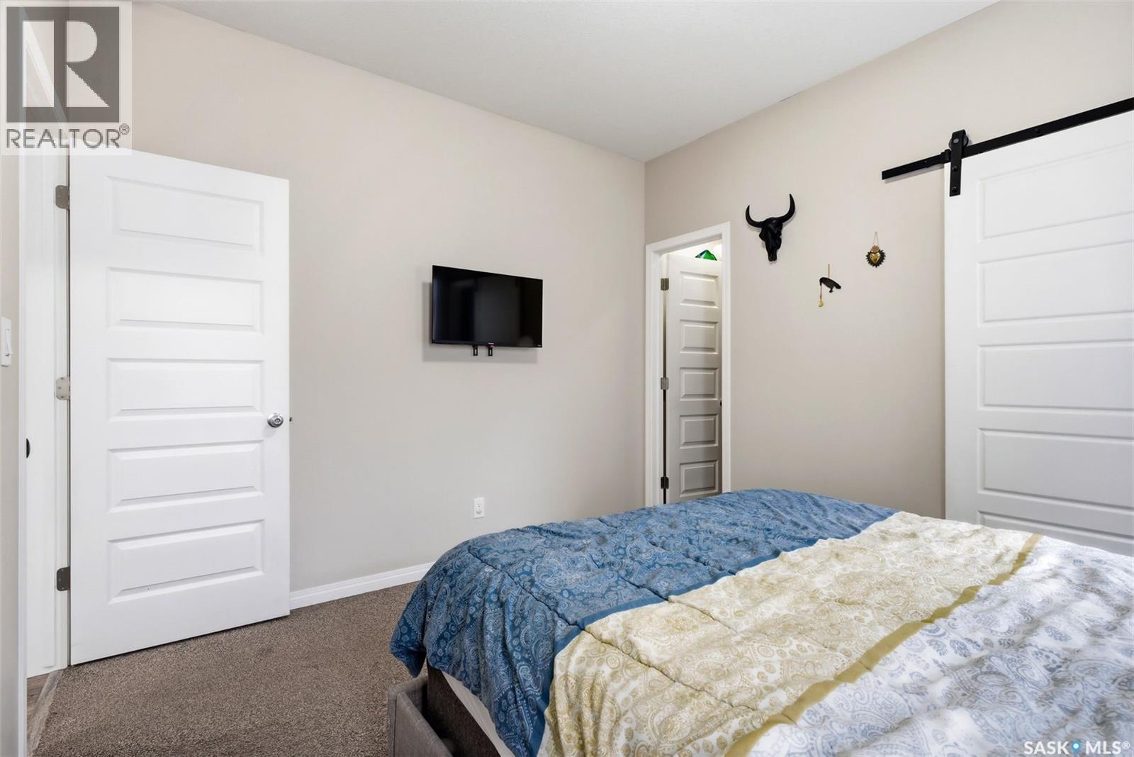 5381 Mckenna Crescent, Regina, SK - Indoor Photo Showing Bedroom