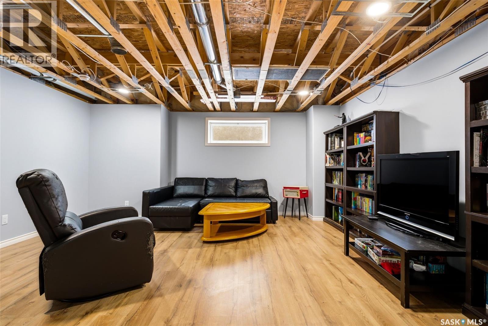 5381 Mckenna Crescent, Regina, SK - Indoor Photo Showing Basement