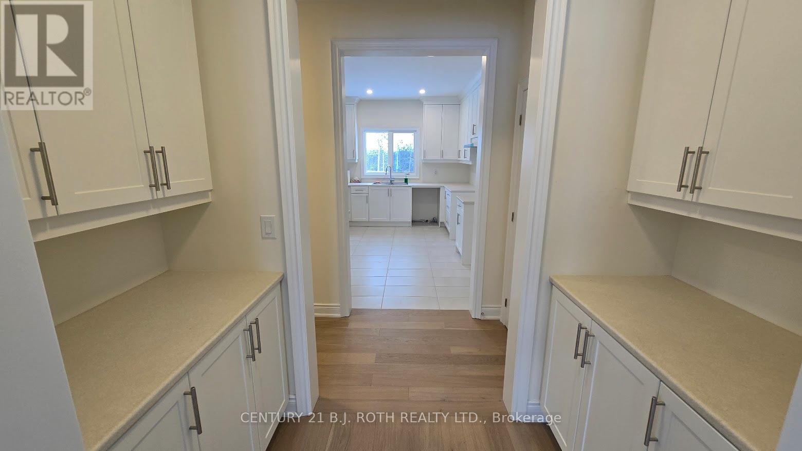 61 Ruby Ridge, Oro-Medonte, ON - Indoor Photo Showing Other Room