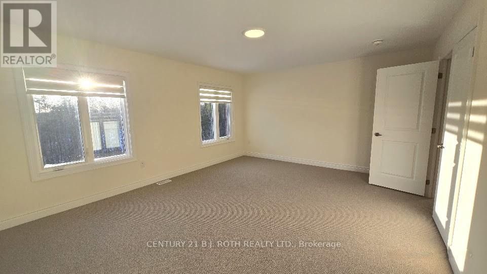 61 Ruby Ridge, Oro-Medonte, ON - Indoor Photo Showing Other Room