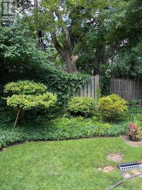 8 Glenvale Boulevard, Toronto, ON - Outdoor