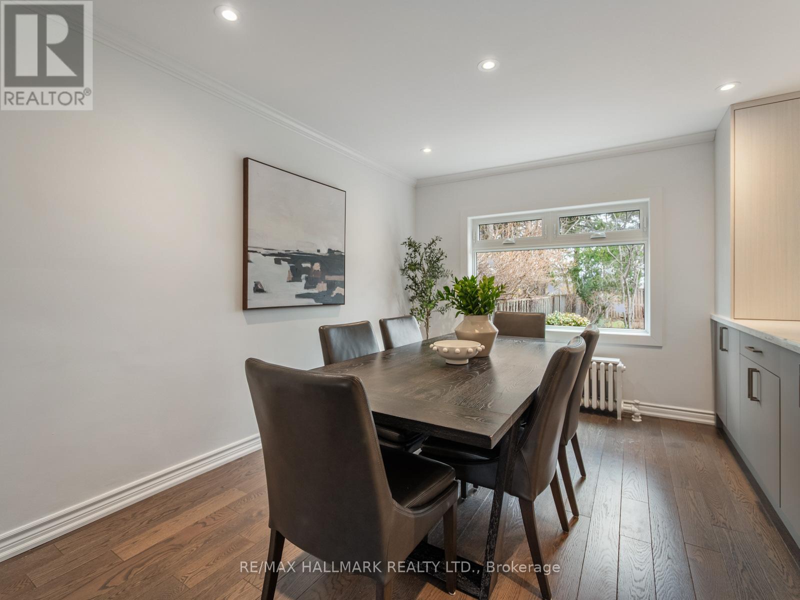 8 Glenvale Boulevard, Toronto, ON - Indoor Photo Showing Dining Room