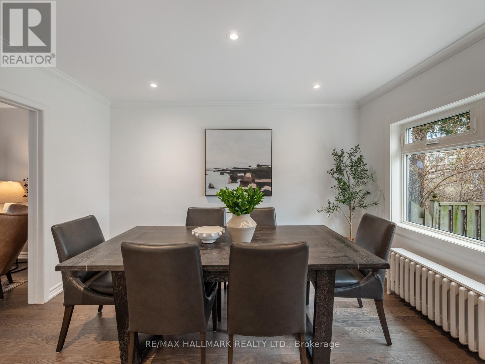 8 Glenvale Boulevard, Toronto, ON - Indoor Photo Showing Dining Room