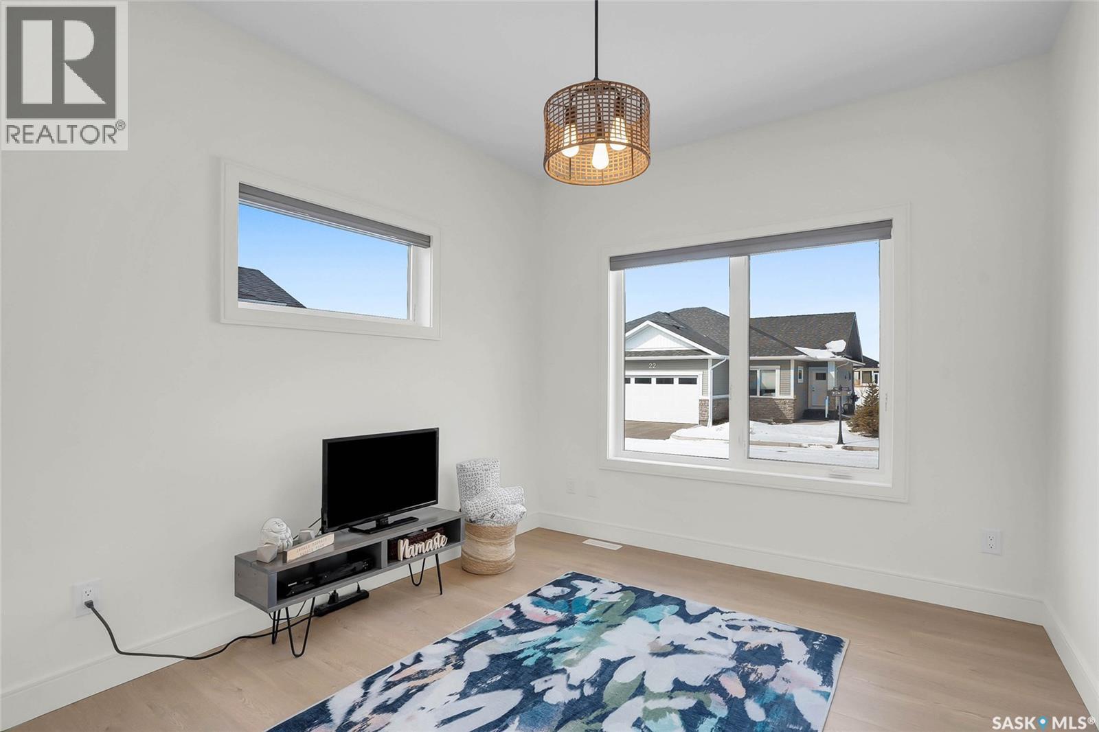 9 437 Palmer Crescent, Warman, SK - Indoor