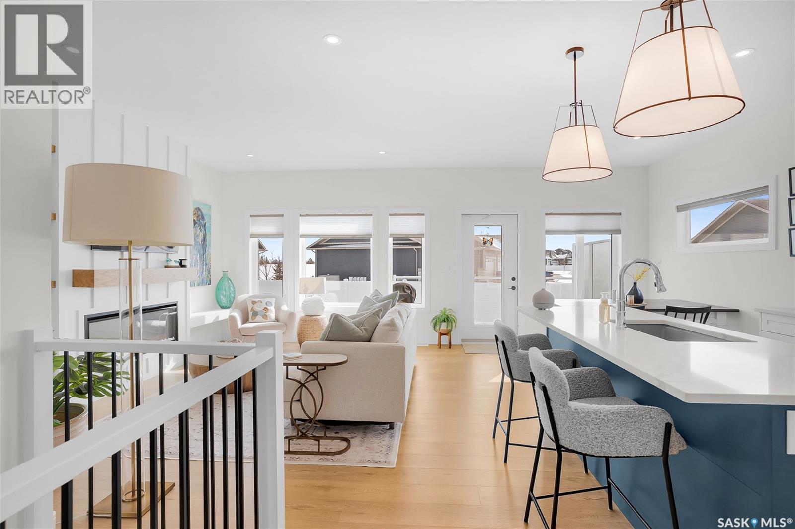 9 437 Palmer Crescent, Warman, SK - Indoor