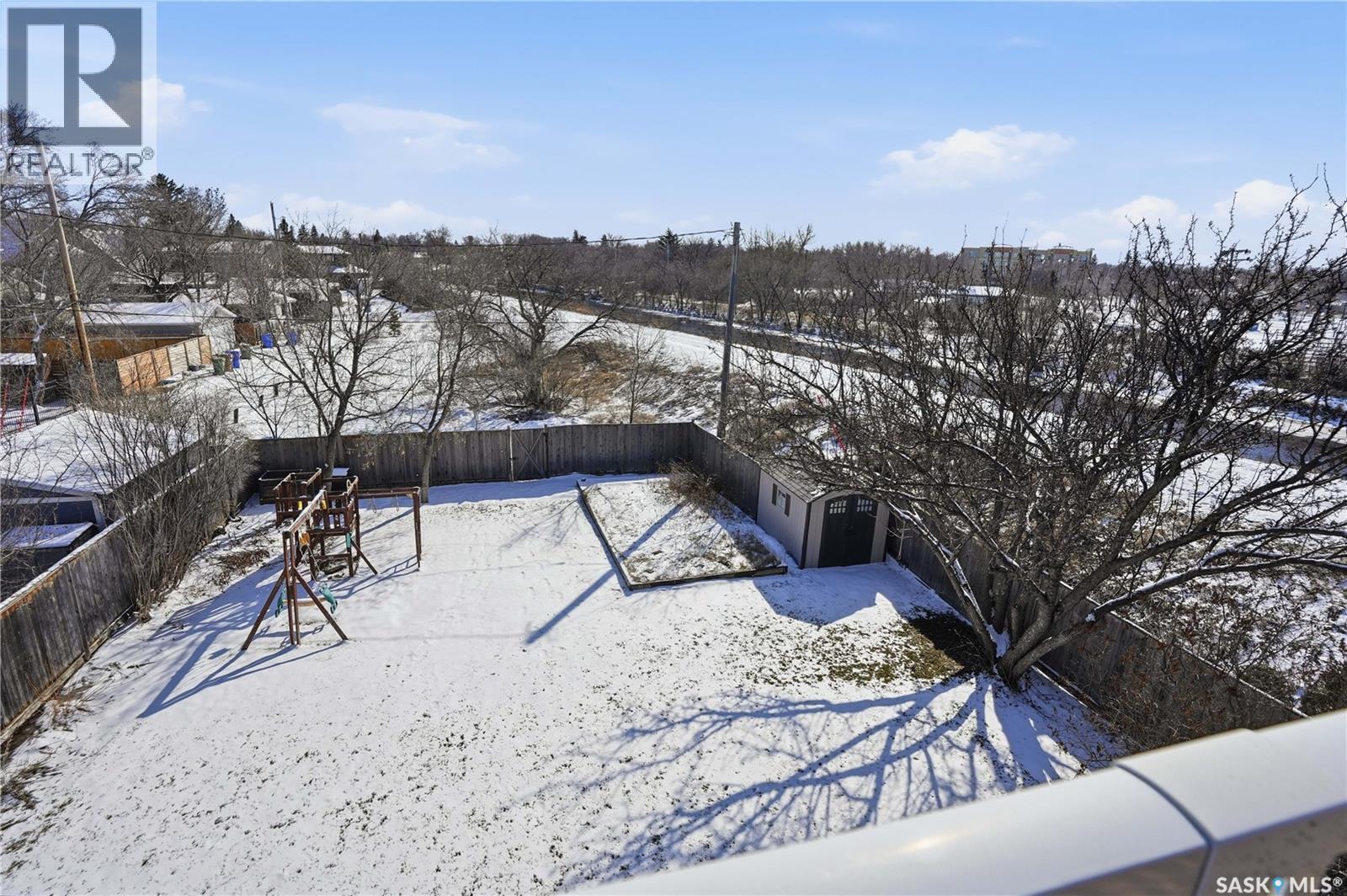 3229 18Th Avenue, Regina, SK - Outdoor