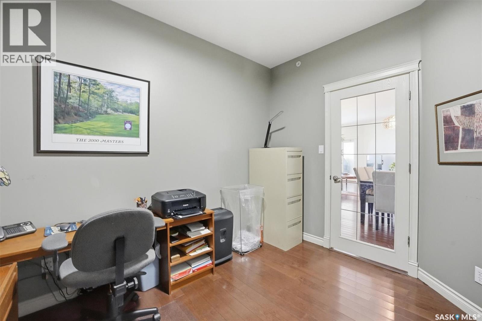 402 615 Saskatchewan Crescent W, Saskatoon, SK - Indoor Photo Showing Office