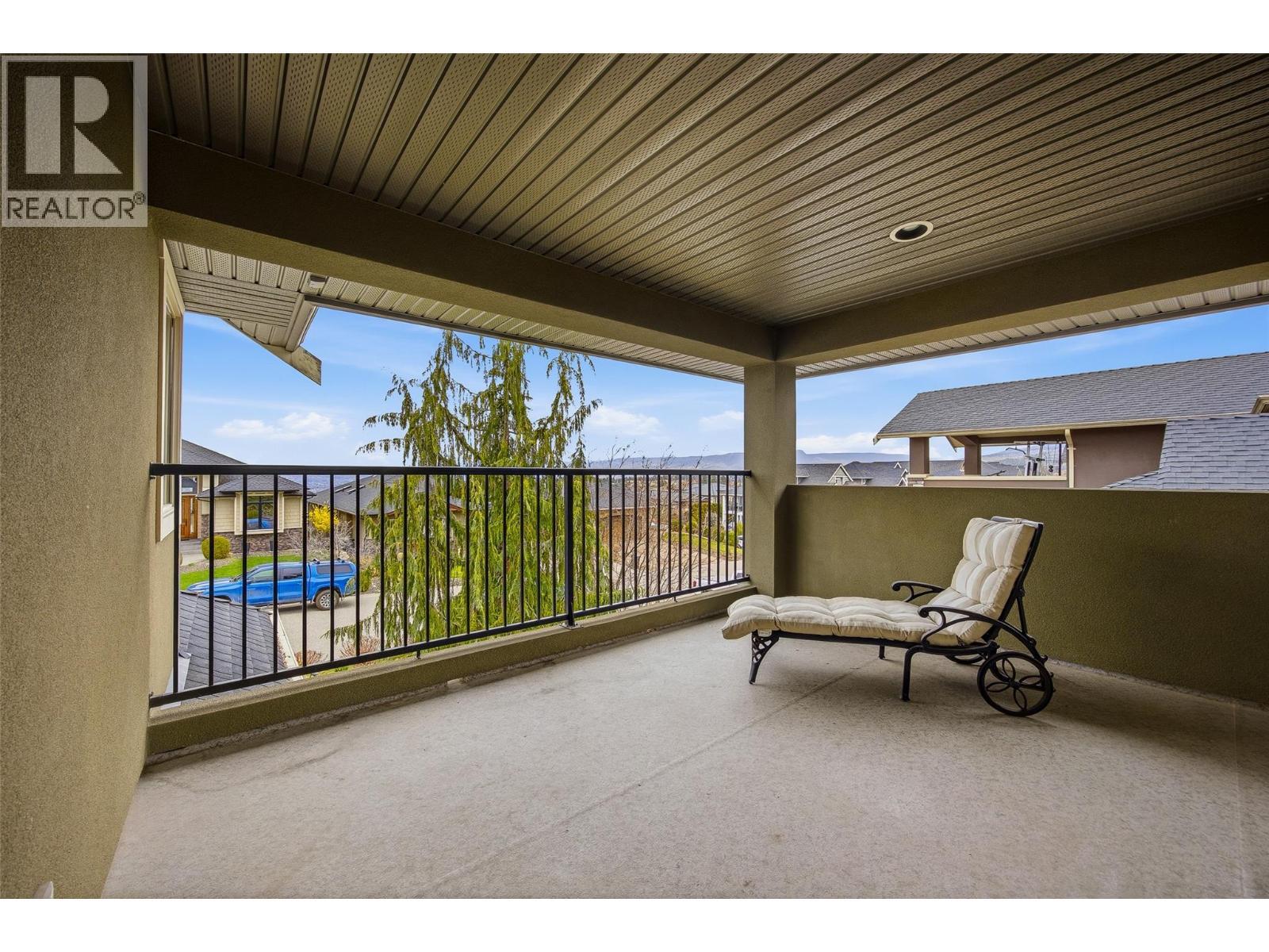 647 Peridot Place, Kelowna, BC - Outdoor With Deck Patio Veranda With Exterior