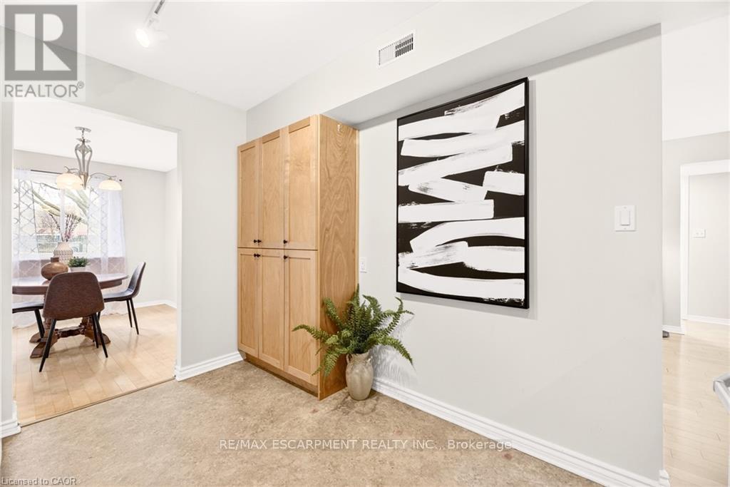 101 - 201 Dorchester Boulevard, St. Catharines, ON - Indoor Photo Showing Other Room