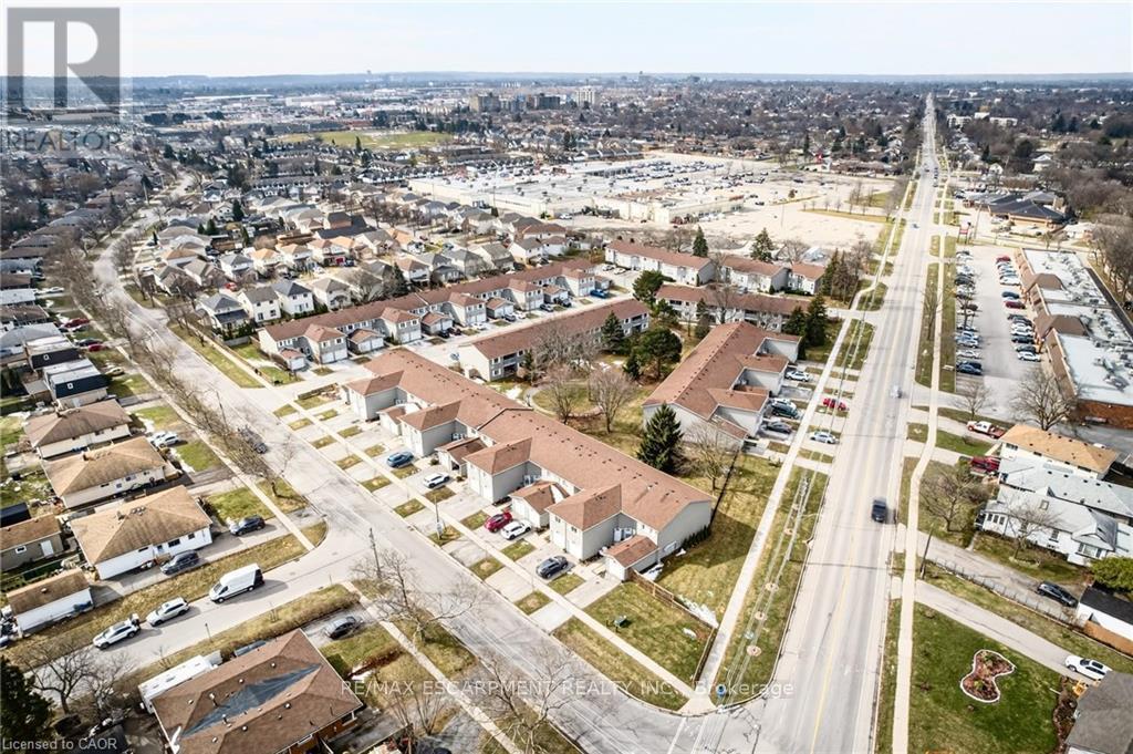101 - 201 Dorchester Boulevard, St. Catharines, ON - Outdoor With View