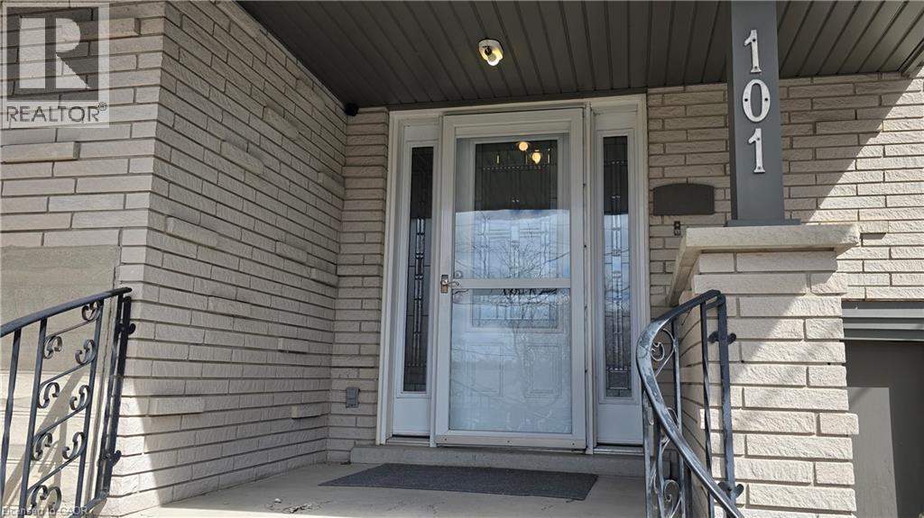 101 Lang Crescent, Kitchener, ON - Outdoor With Exterior