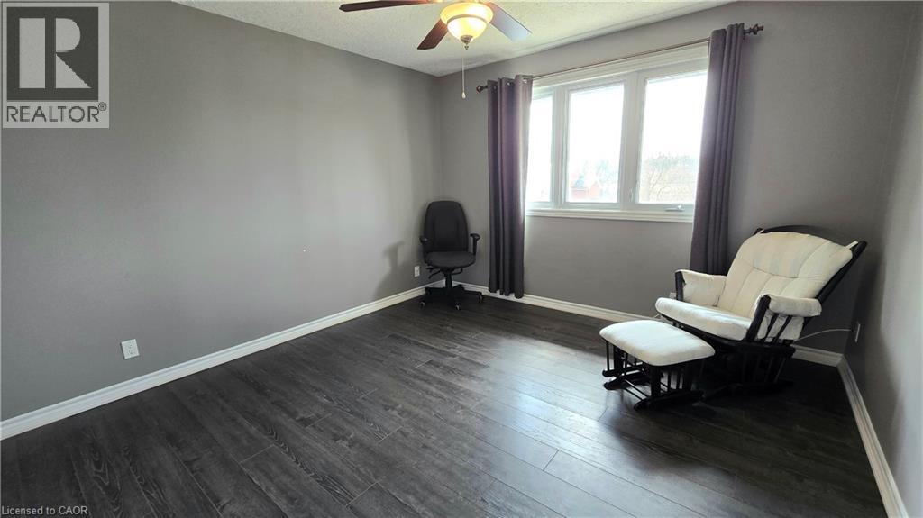 101 Lang Crescent, Kitchener, ON - Indoor Photo Showing Other Room