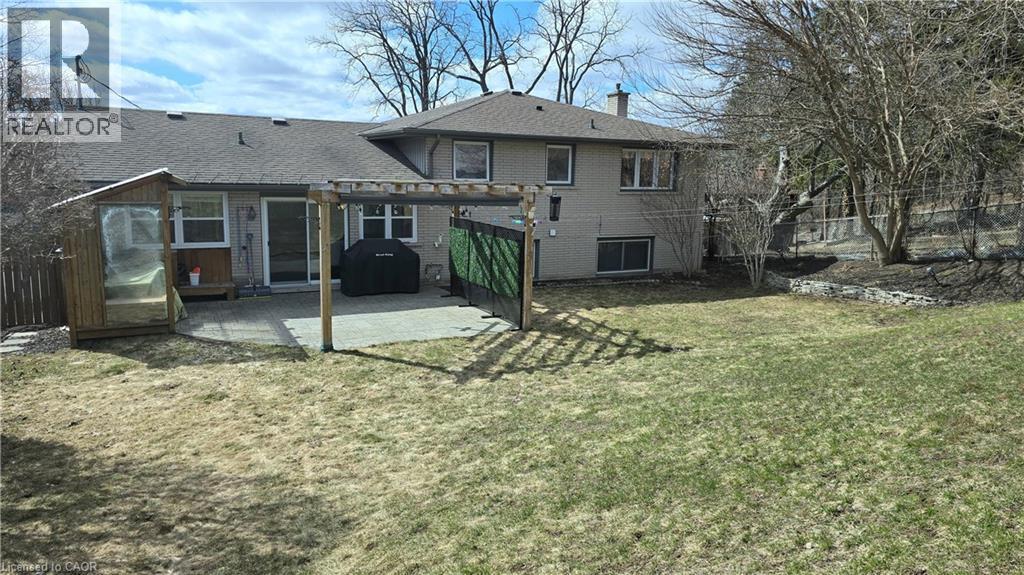 101 Lang Crescent, Kitchener, ON - Outdoor