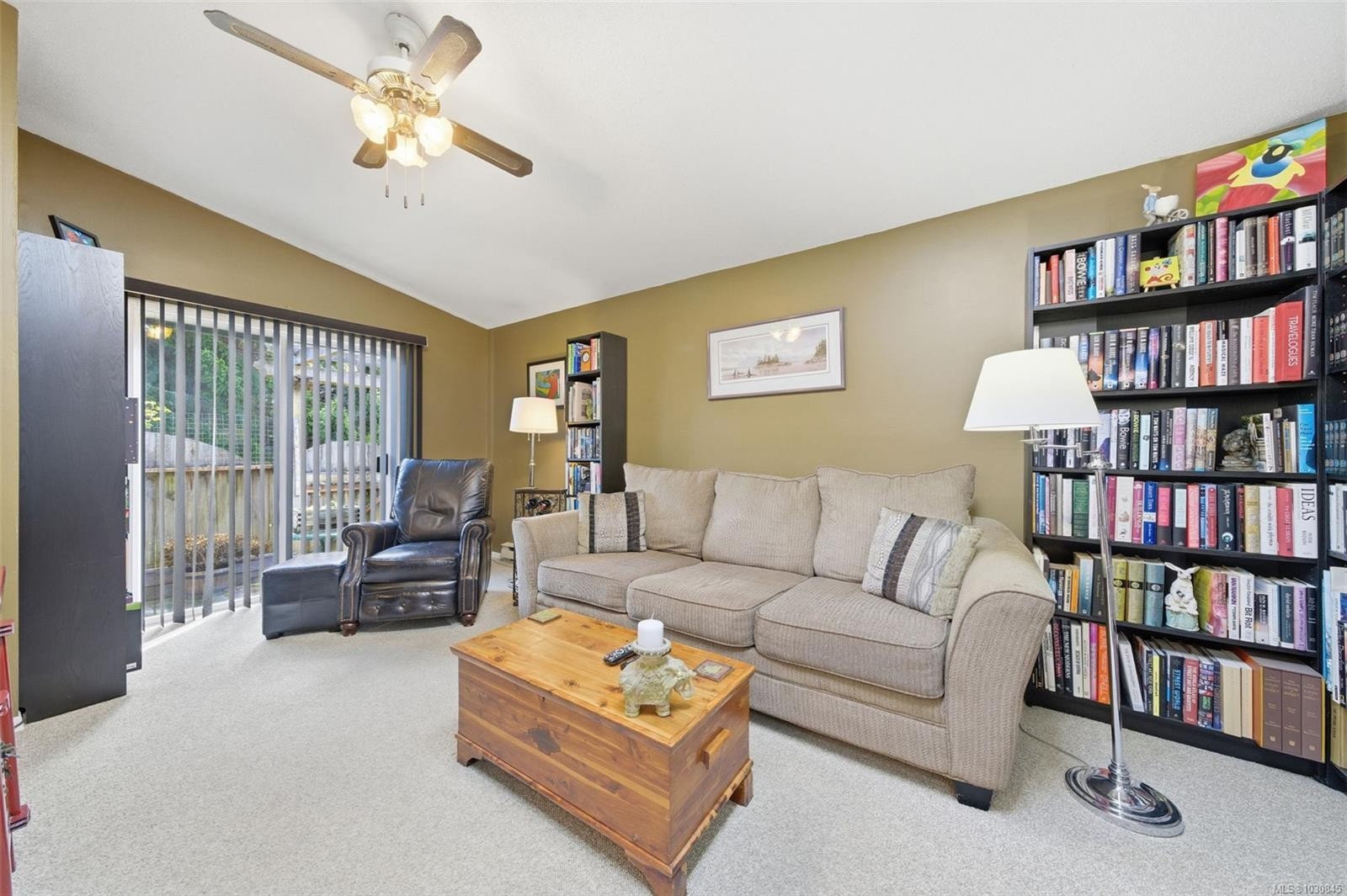 6728 Eakin Dr, Sooke, BC