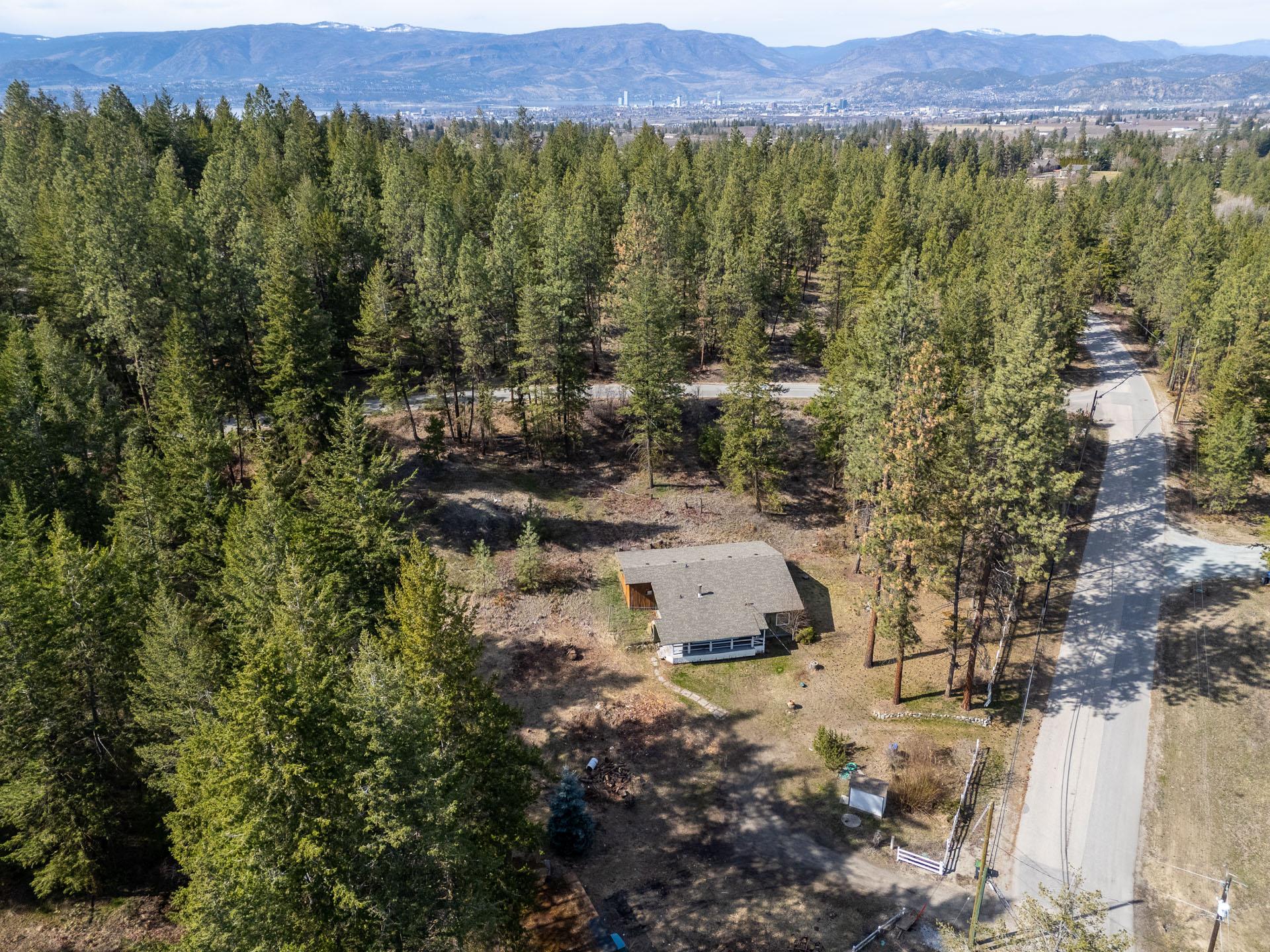 3525 Mathews Road, Kelowna, BC - Outdoor With View