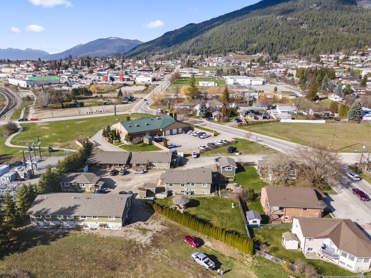 501 16Th Avenue, Creston, BC