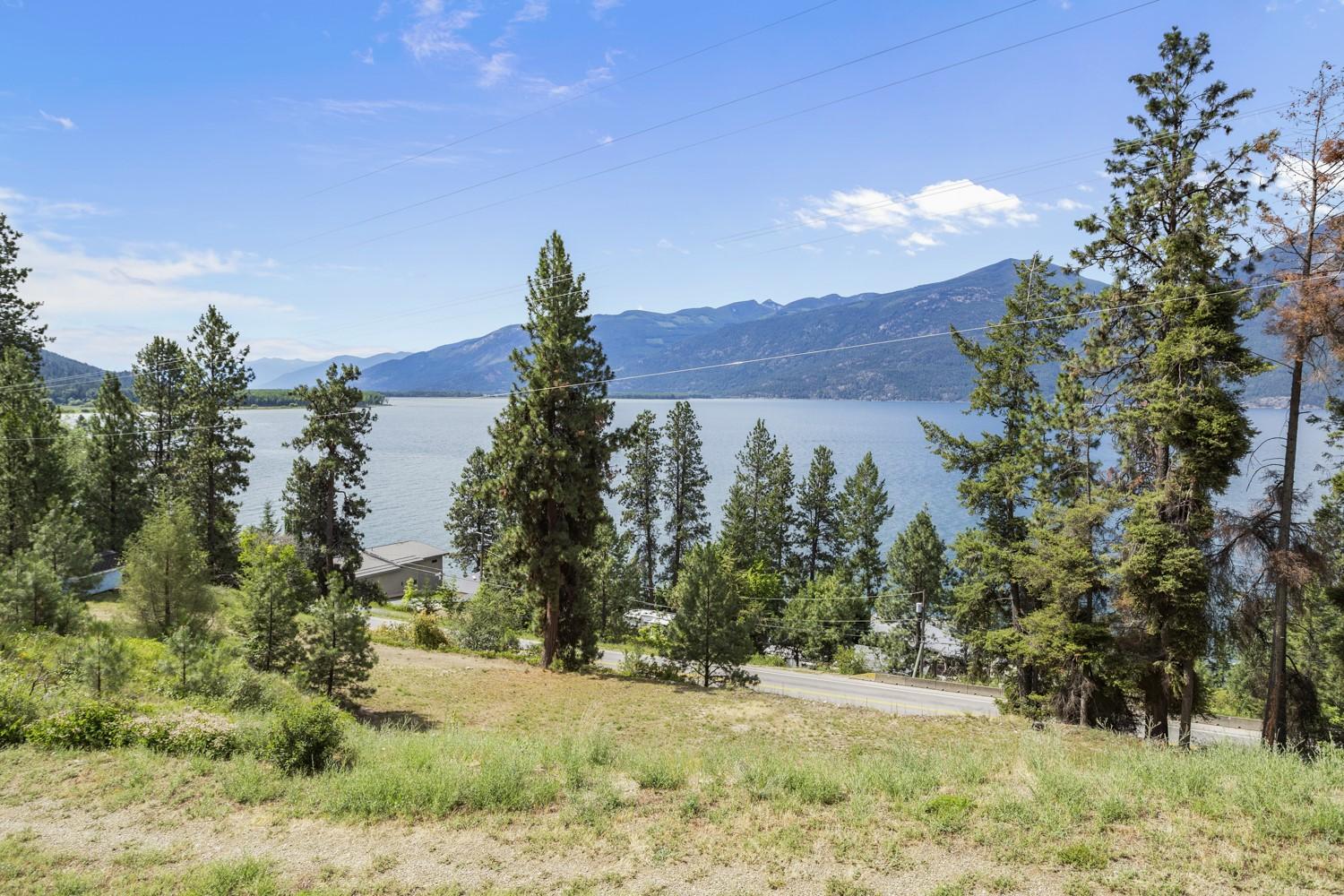 9442 3A Highway, Kuskanook, BC