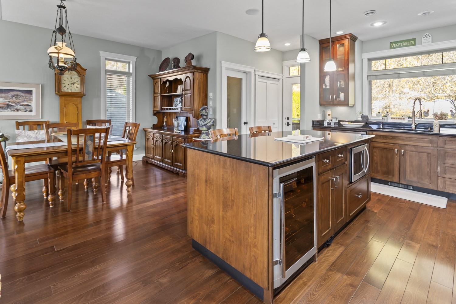 18-420 20Th Avenue, Creston, BC - Indoor