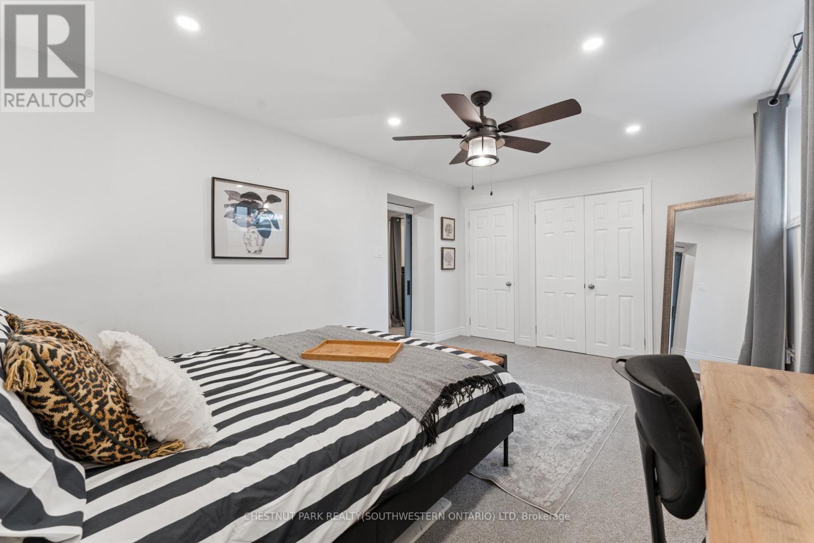 137 Donald Street, Kitchener, ON - Indoor Photo Showing Bedroom