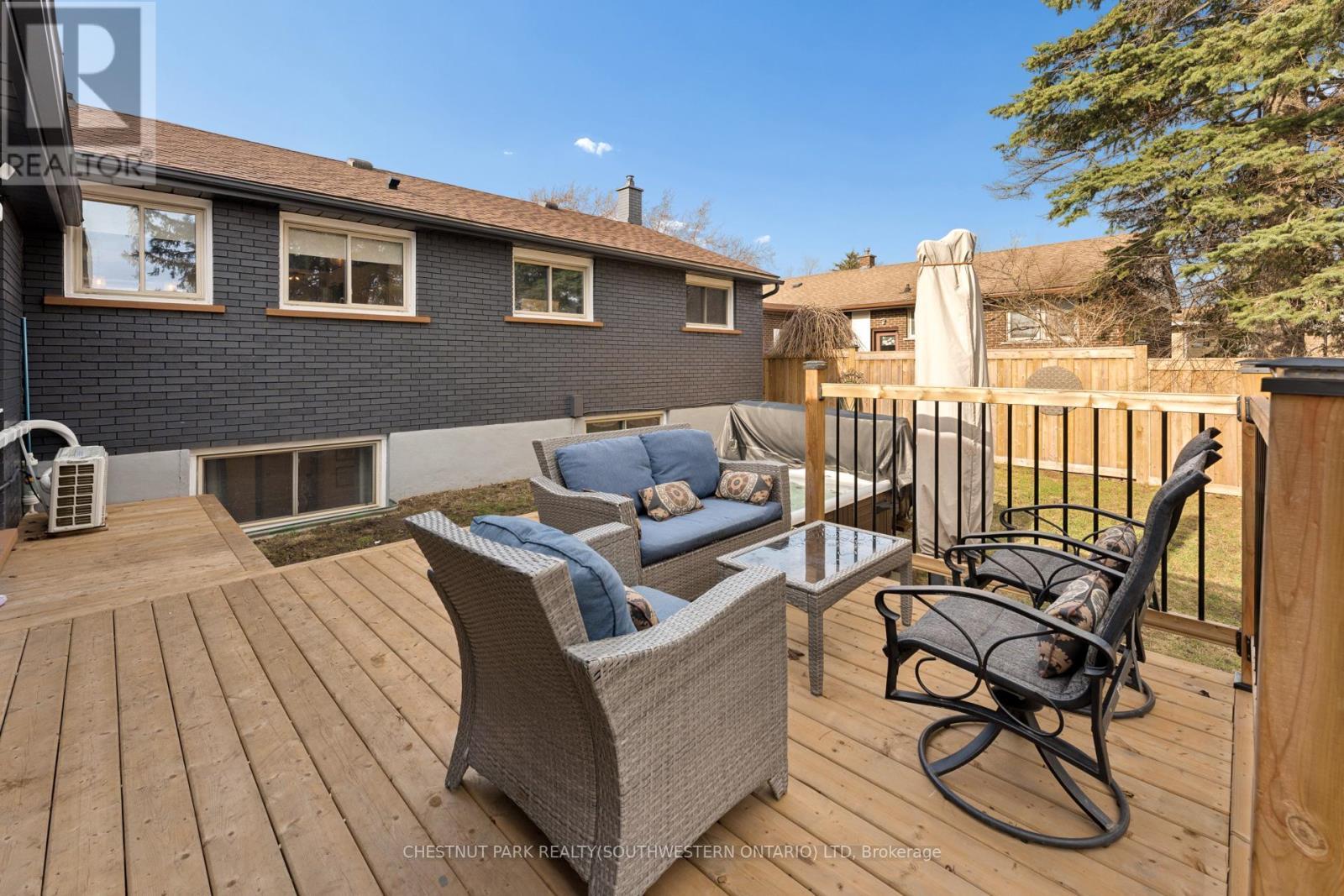 137 Donald Street, Kitchener, ON - Outdoor With Deck Patio Veranda With Exterior