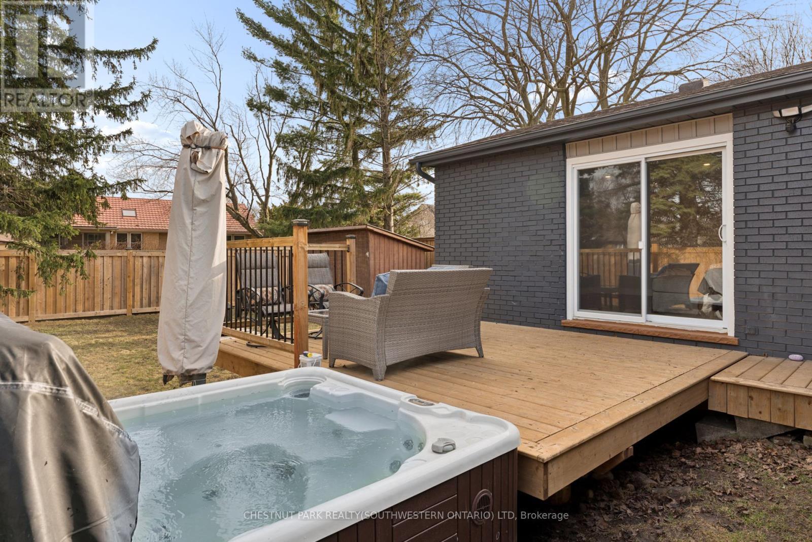 137 Donald Street, Kitchener, ON - Outdoor With Deck Patio Veranda With Exterior
