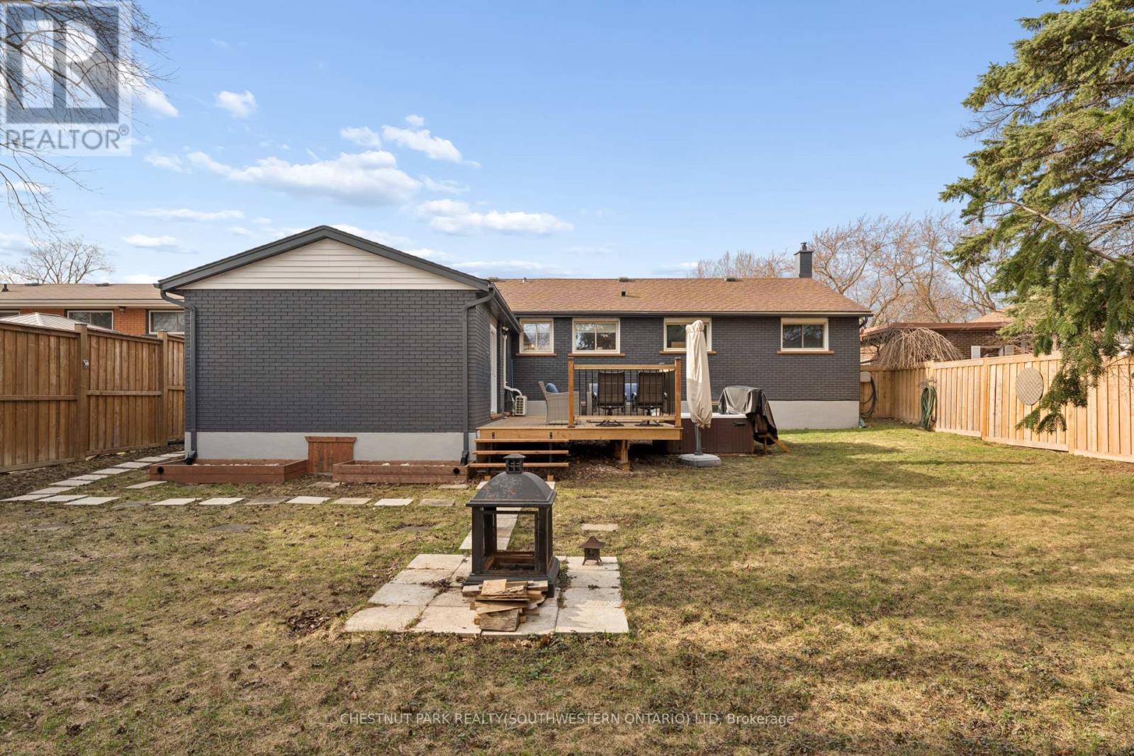 137 Donald Street, Kitchener, ON - Outdoor With Deck Patio Veranda