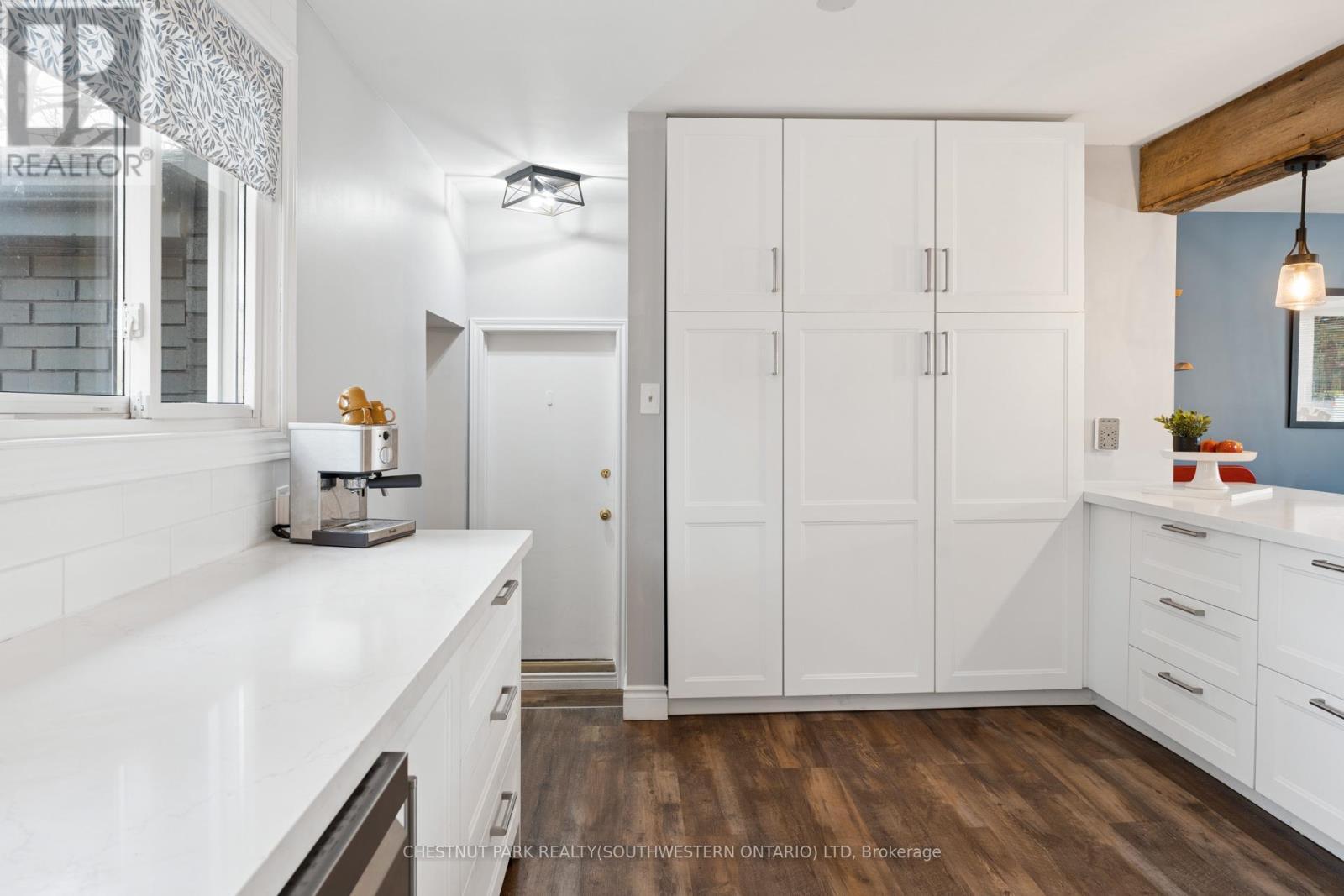 137 Donald Street, Kitchener, ON - Indoor