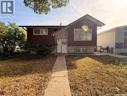 522 4th STREET W Shaunavon, SK S0N 2M0