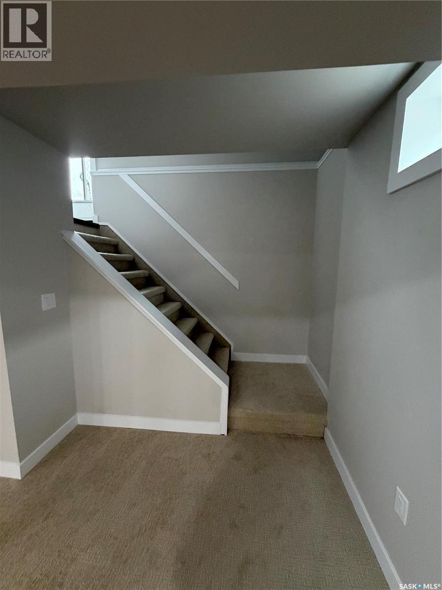 60 Ritchie Crescent, Regina, SK - Indoor Photo Showing Other Room