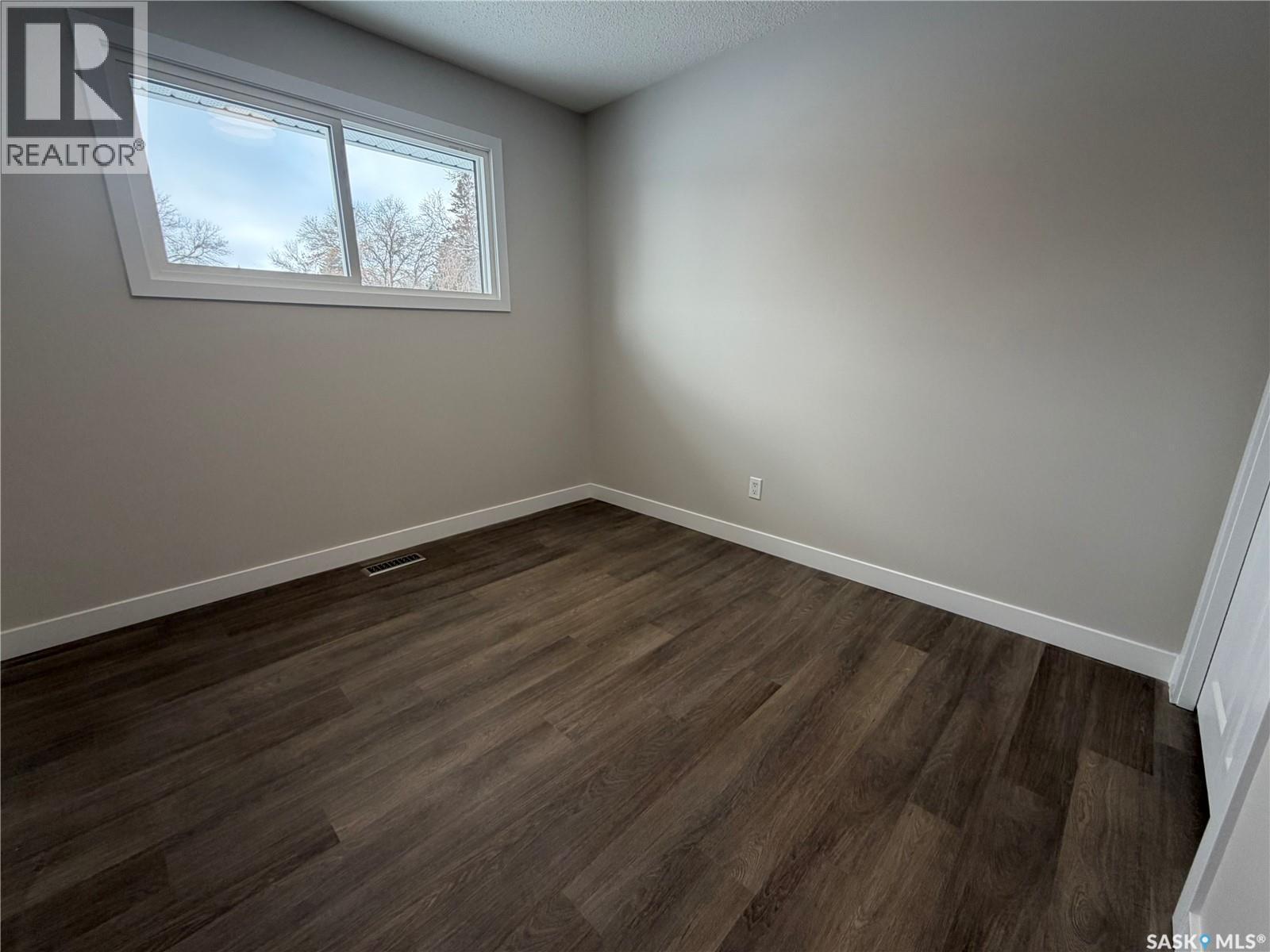 60 Ritchie Crescent, Regina, SK - Indoor Photo Showing Other Room