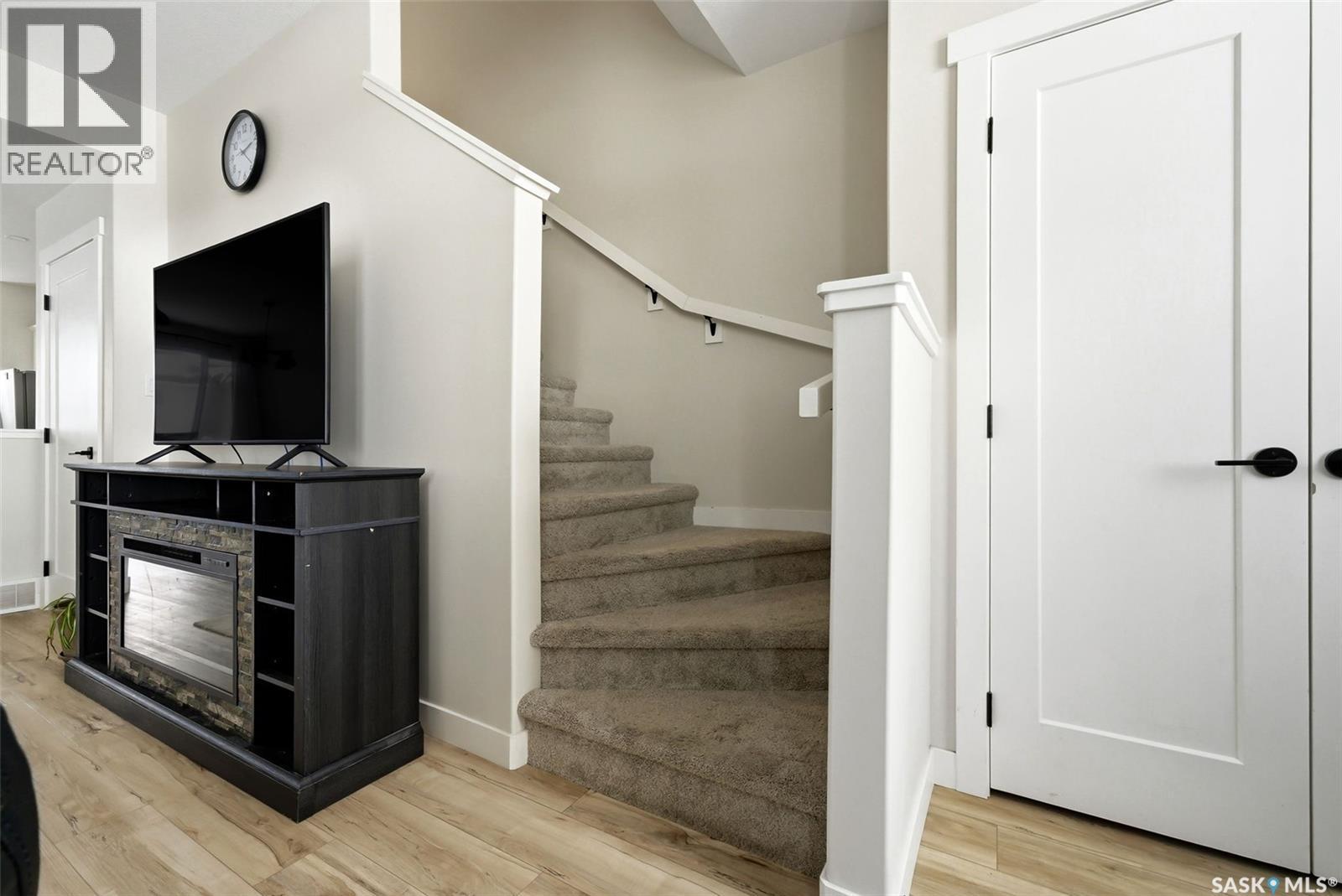 4736 Buckingham Drive E, Regina, SK - Indoor Photo Showing Other Room