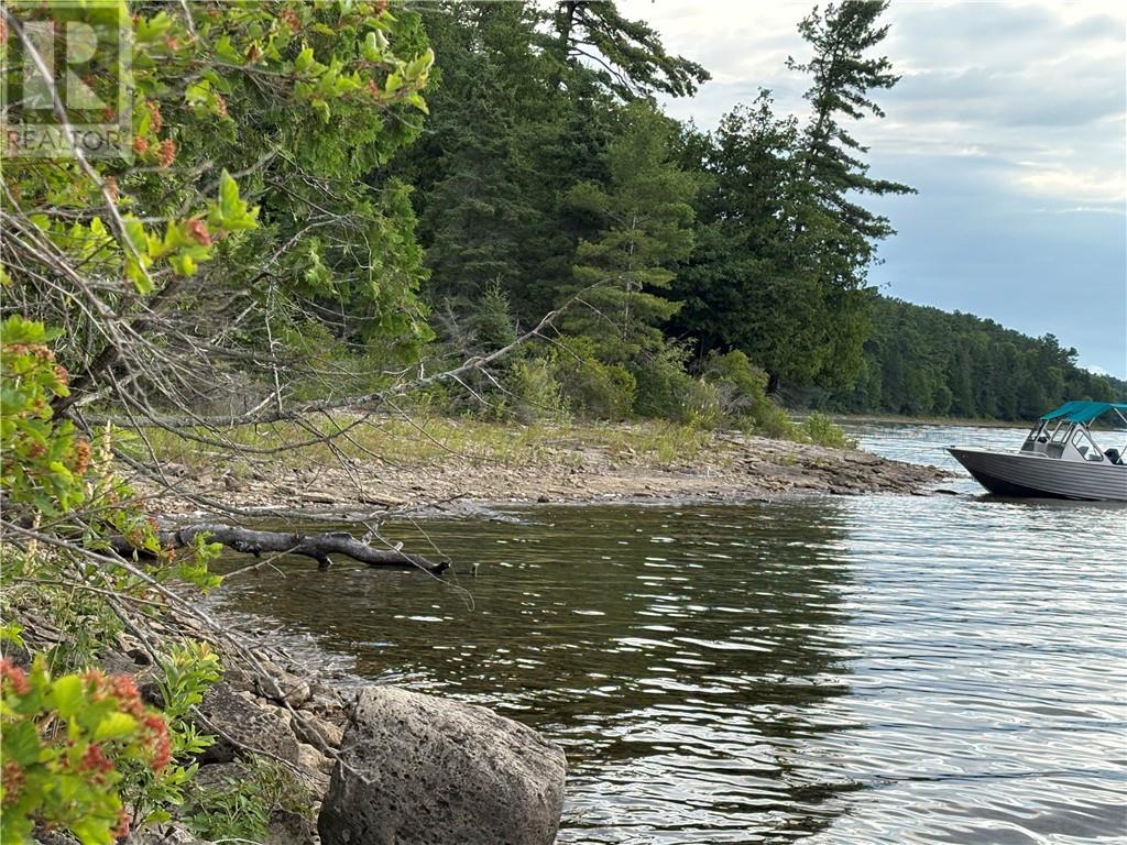 00 Lansdowne Channel, Killarney, ON