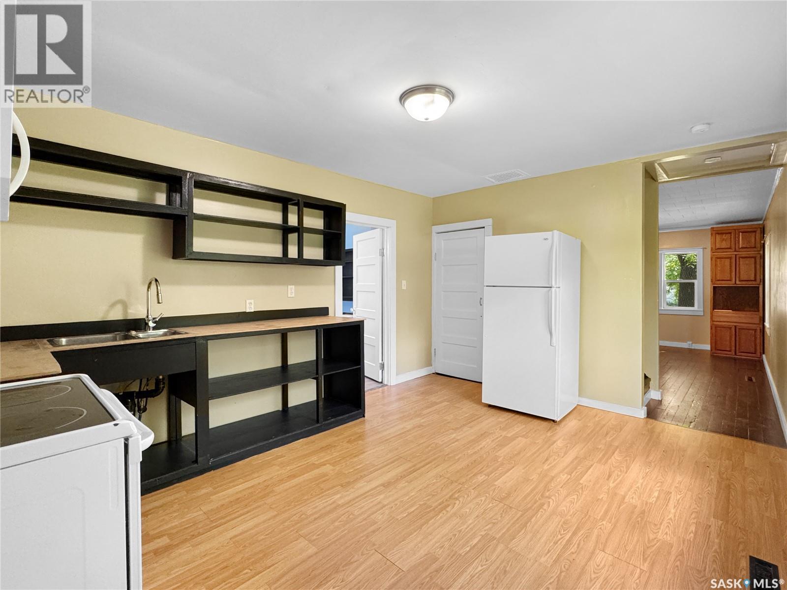 309 3Rd Street W, Wilkie, SK