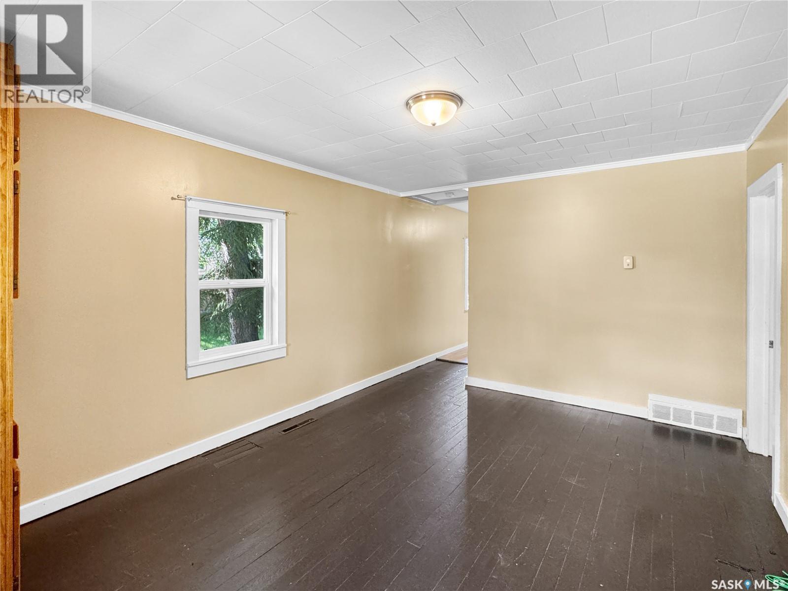 309 3Rd Street W, Wilkie, SK