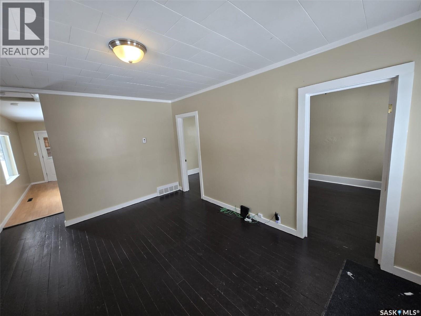 309 3Rd Street W, Wilkie, SK - Indoor Photo Showing Other Room