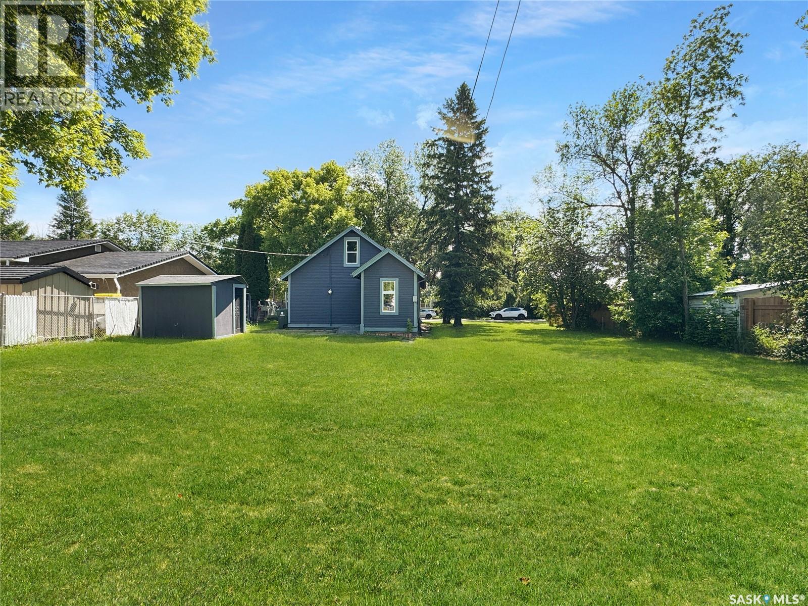 309 3Rd Street W, Wilkie, SK