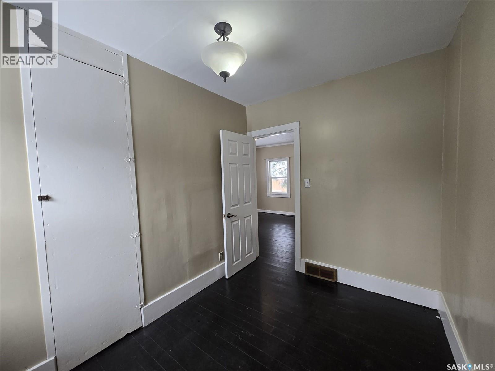 309 3Rd Street W, Wilkie, SK - Indoor Photo Showing Other Room