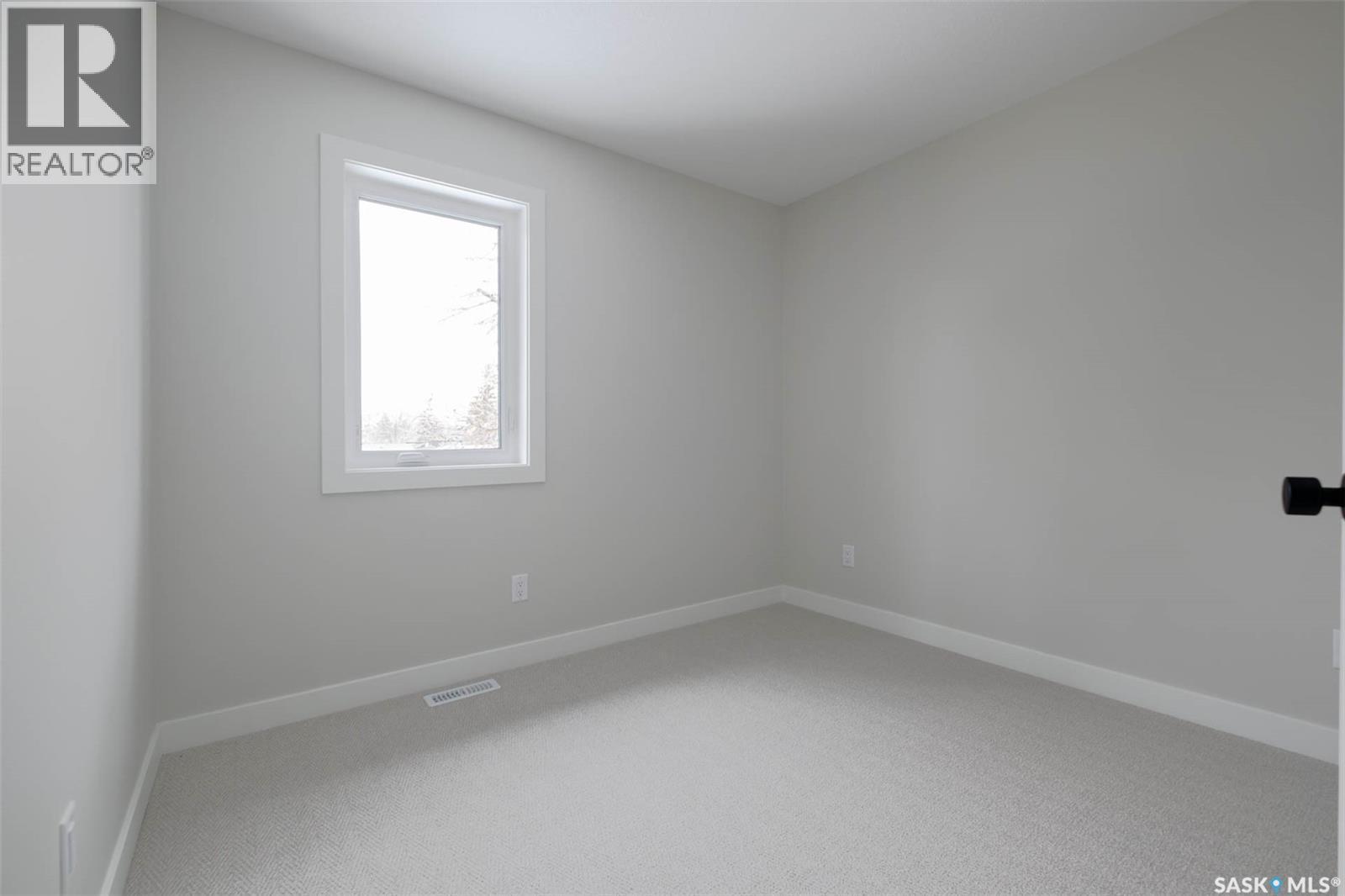 2808 Fleury Street, Regina, SK - Indoor Photo Showing Other Room
