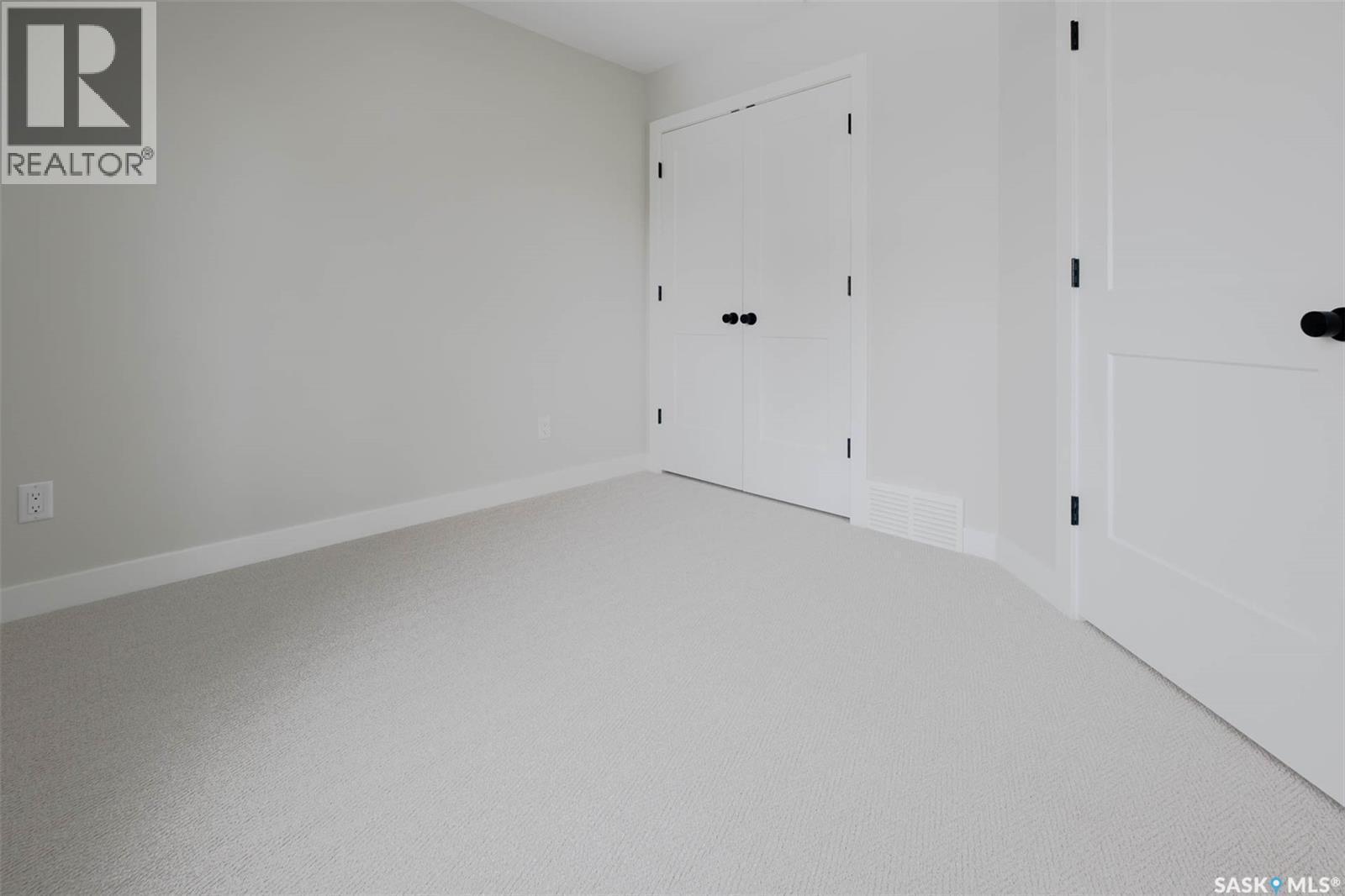 2808 Fleury Street, Regina, SK - Indoor Photo Showing Other Room