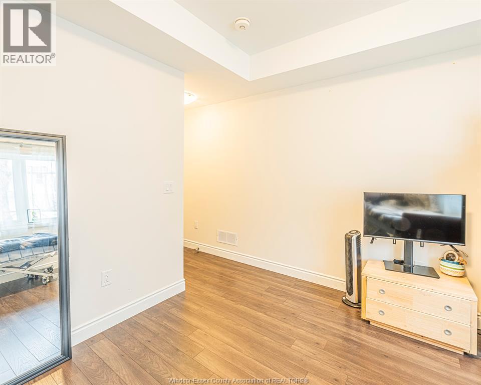 2554 Olive, Windsor, ON - Indoor Photo Showing Other Room