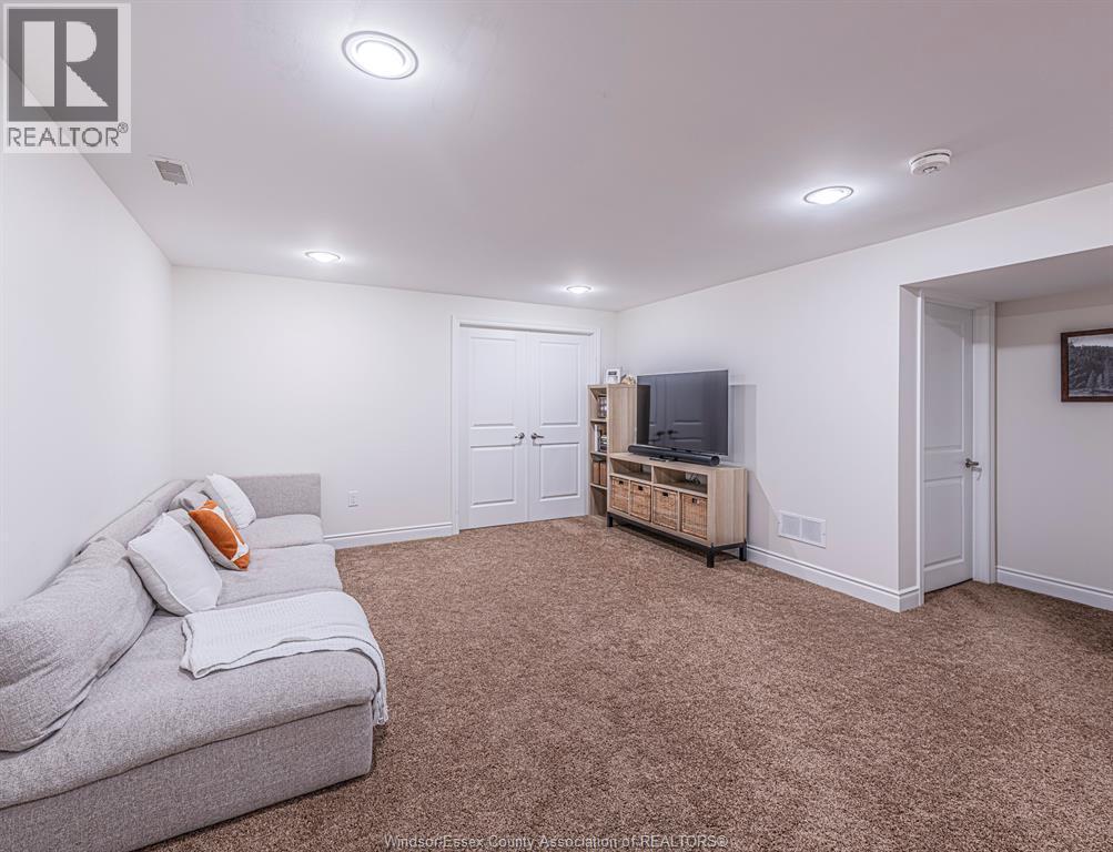 2554 Olive, Windsor, ON - Indoor