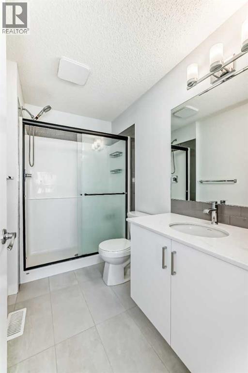 263 Redstone Boulevard Ne, Calgary, AB - Indoor Photo Showing Bathroom