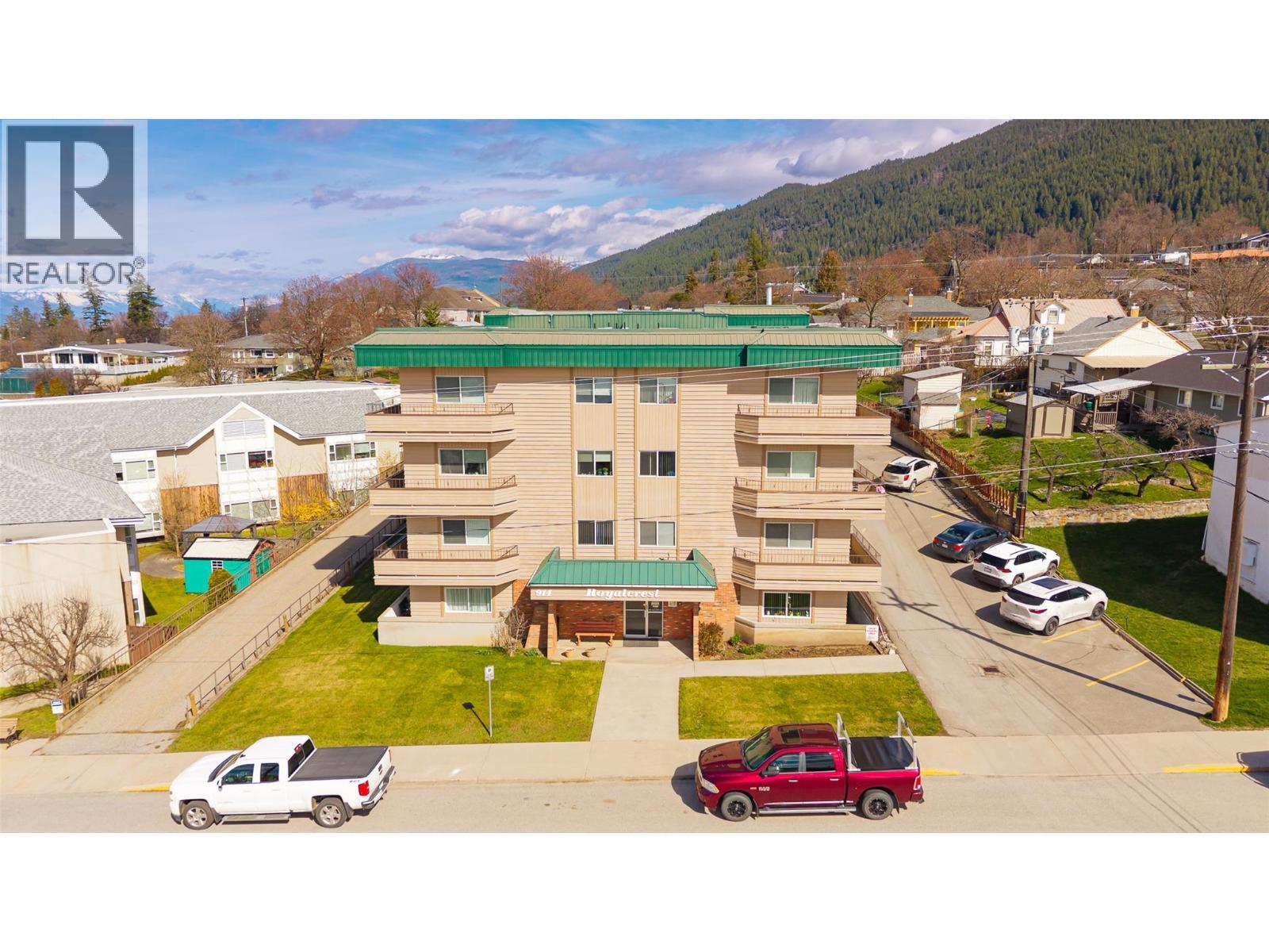 914 Vancouver Street Unit# 403, Creston, BC - Outdoor With View